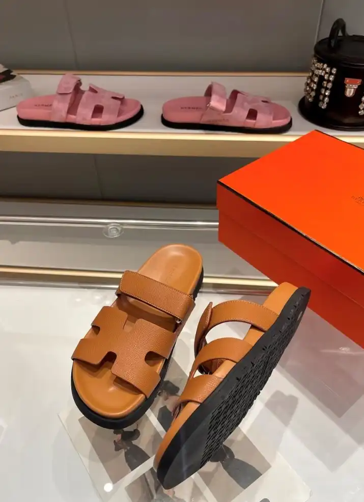 hype Hermes Slippers