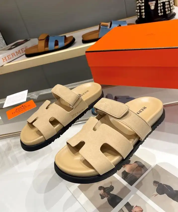 hype Hermes Slippers