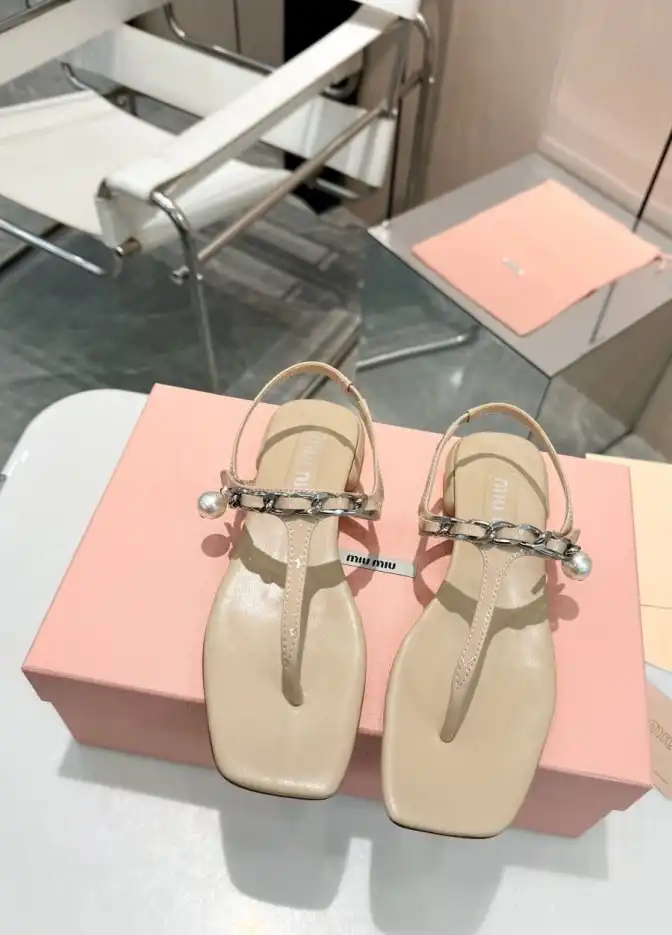 hype Miu Miu Sandals