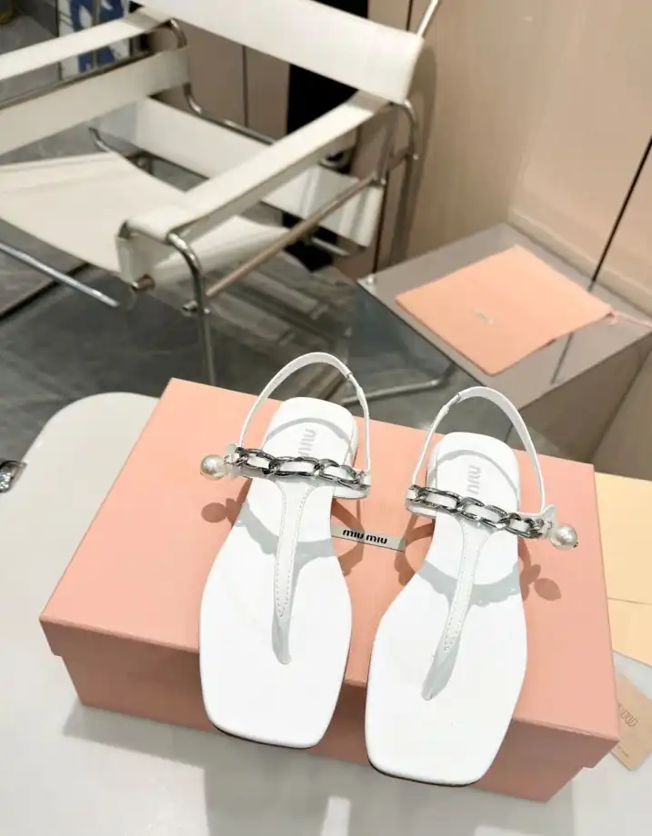 hype Miu Miu Sandals