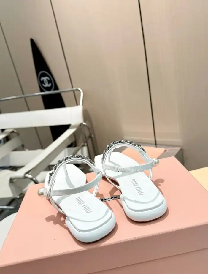 hype Miu Miu Sandals