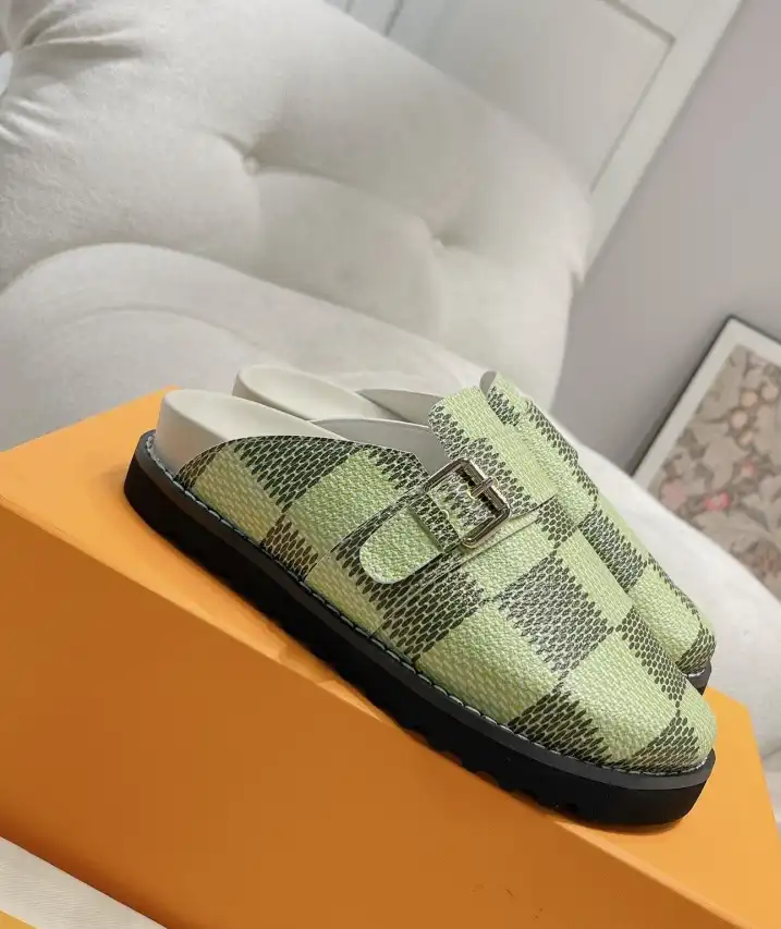 hype LV Slippers