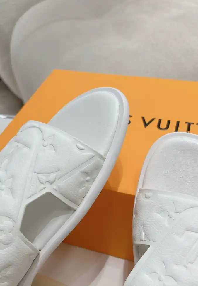 hype LV Slippers