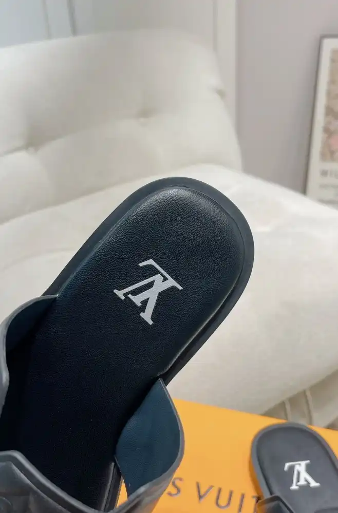 hype LV Slippers