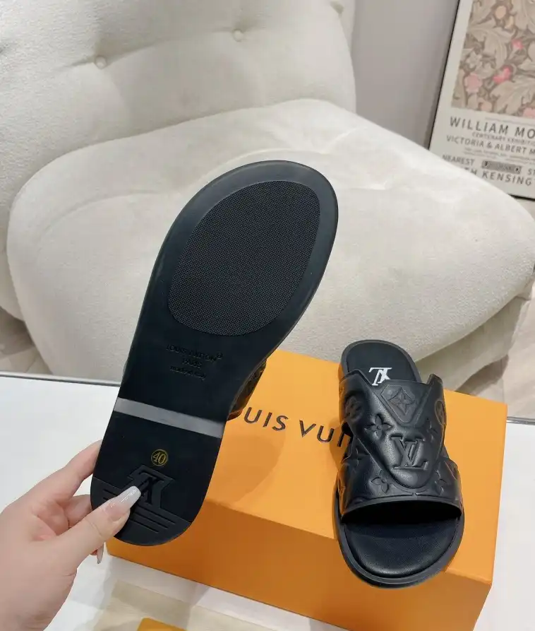 hype LV Slippers