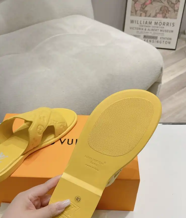 hype LV Slippers