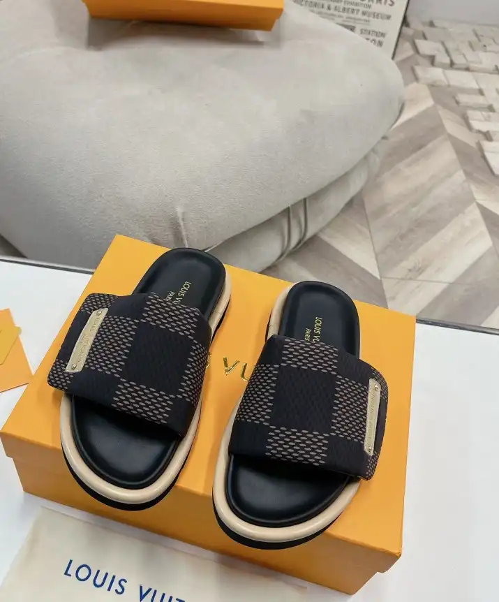 hype LV Slippers