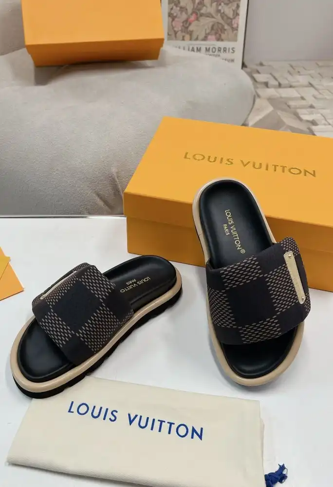 hype LV Slippers