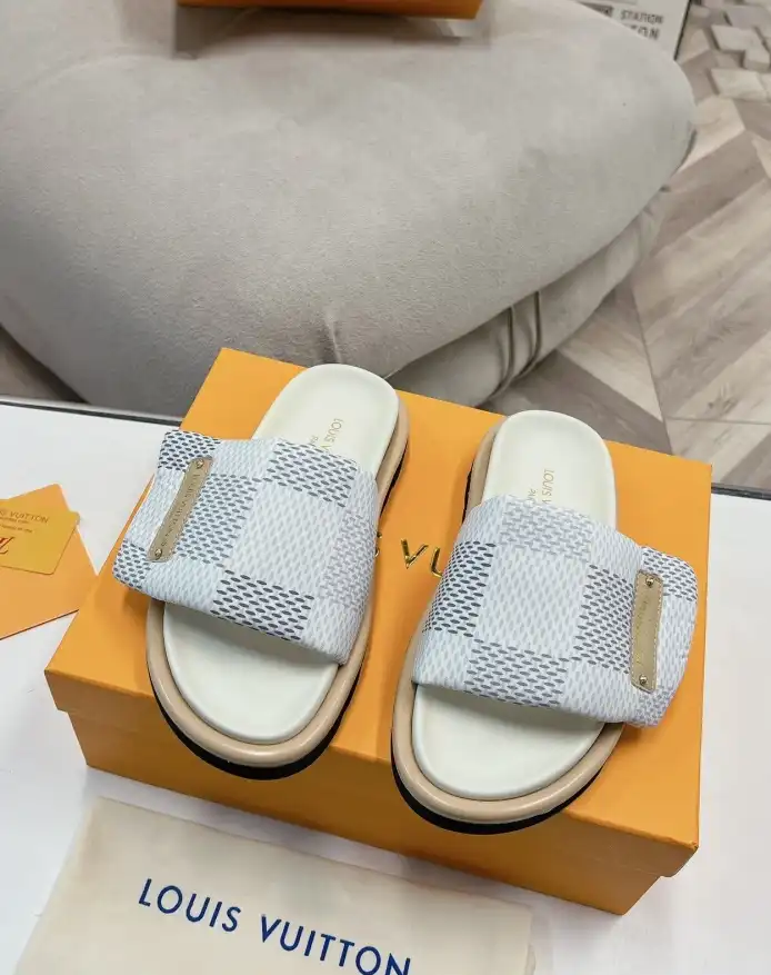 hype LV Slippers