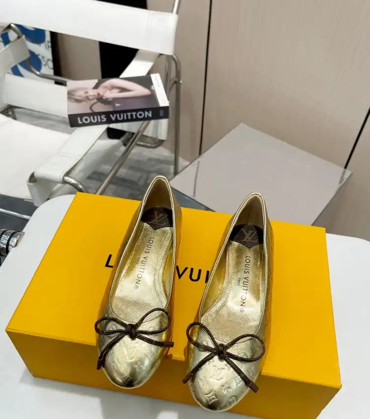 hype LV flat shoes