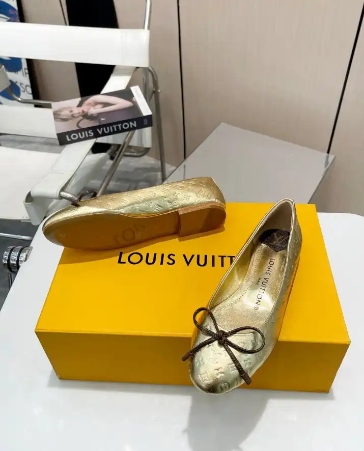 hype LV flat shoes