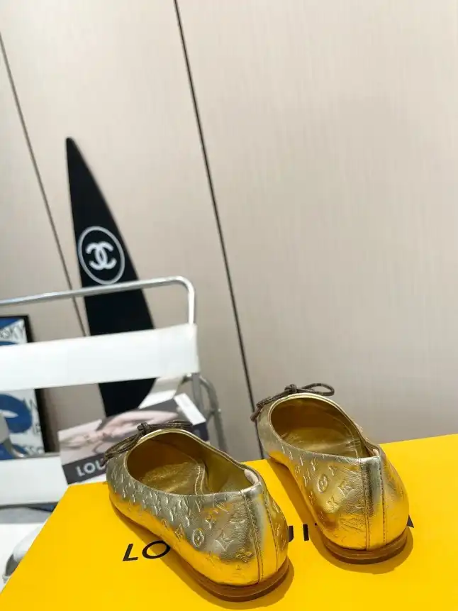 hype LV flat shoes