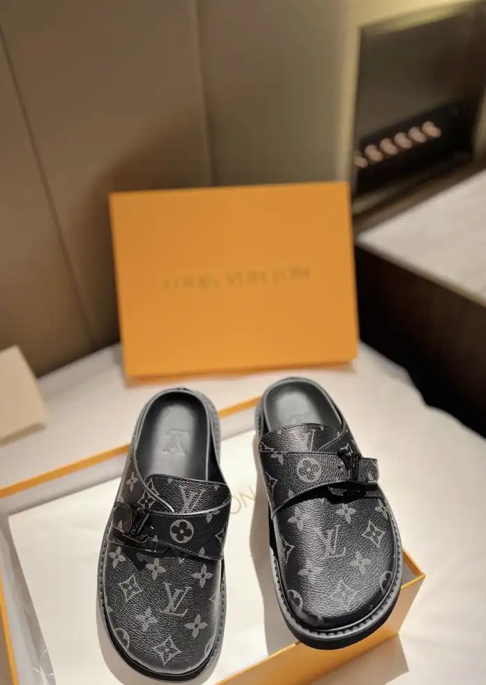 hype LV Slippers