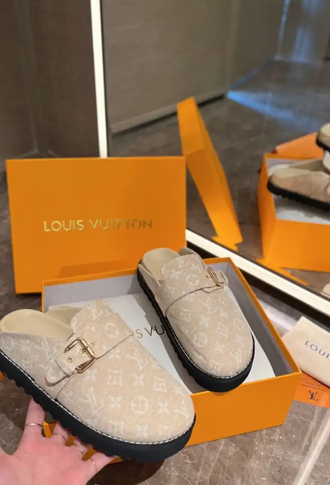 hype LV Slippers