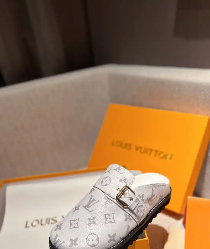 hype LV Slippers