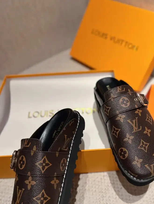 hype LV Slippers