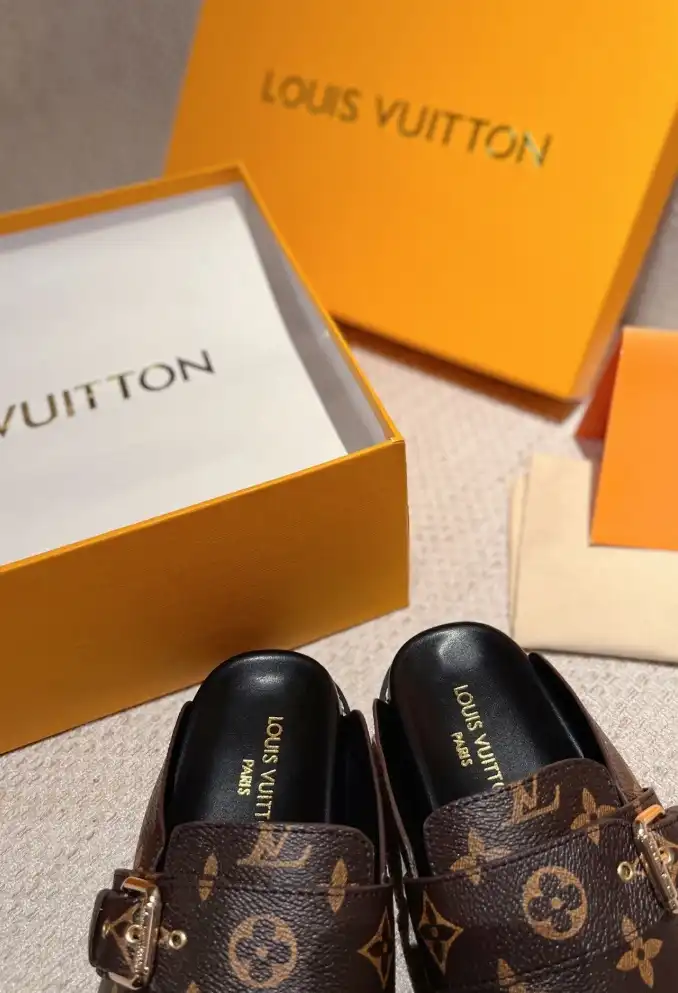 hype LV Slippers