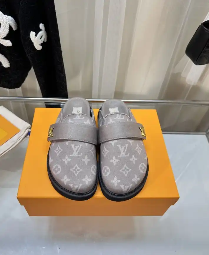 hype LV Slippers