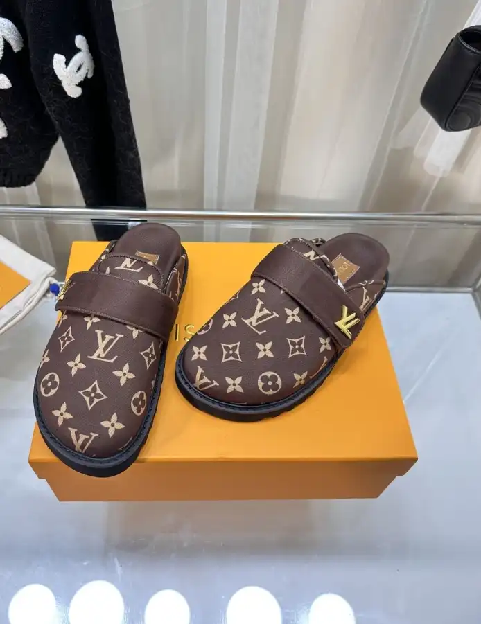 hype LV Slippers