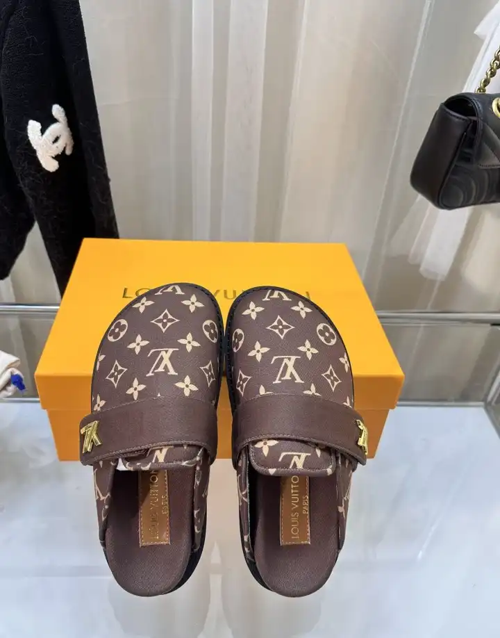 hype LV Slippers