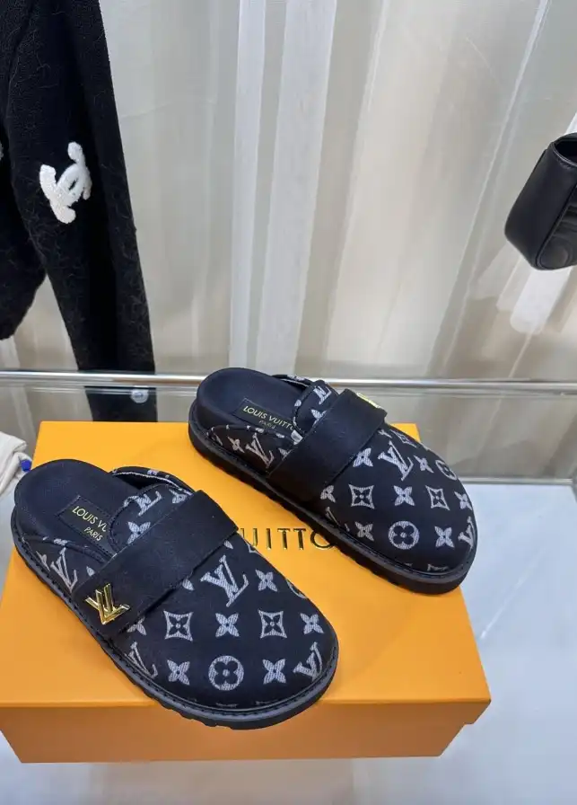 hype LV Slippers