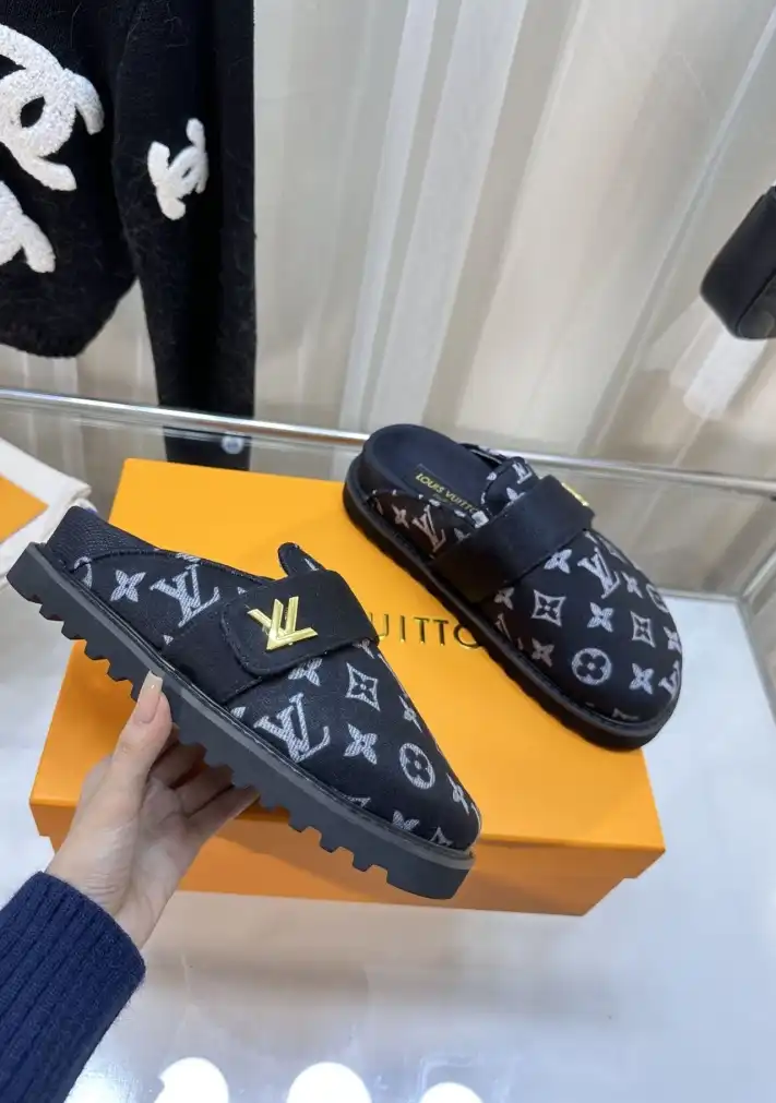 hype LV Slippers