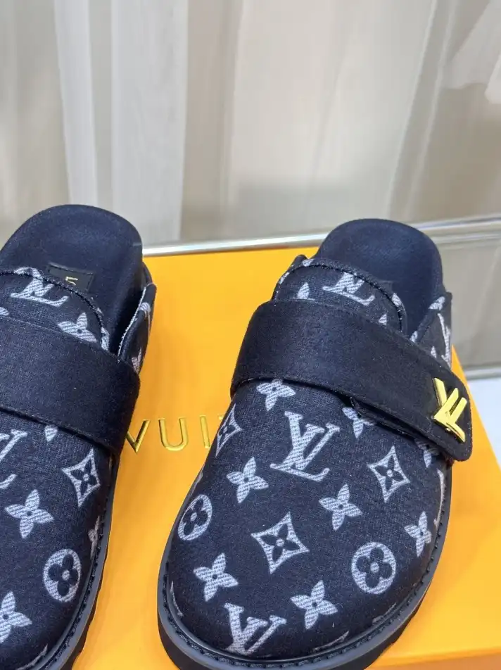 hype LV Slippers