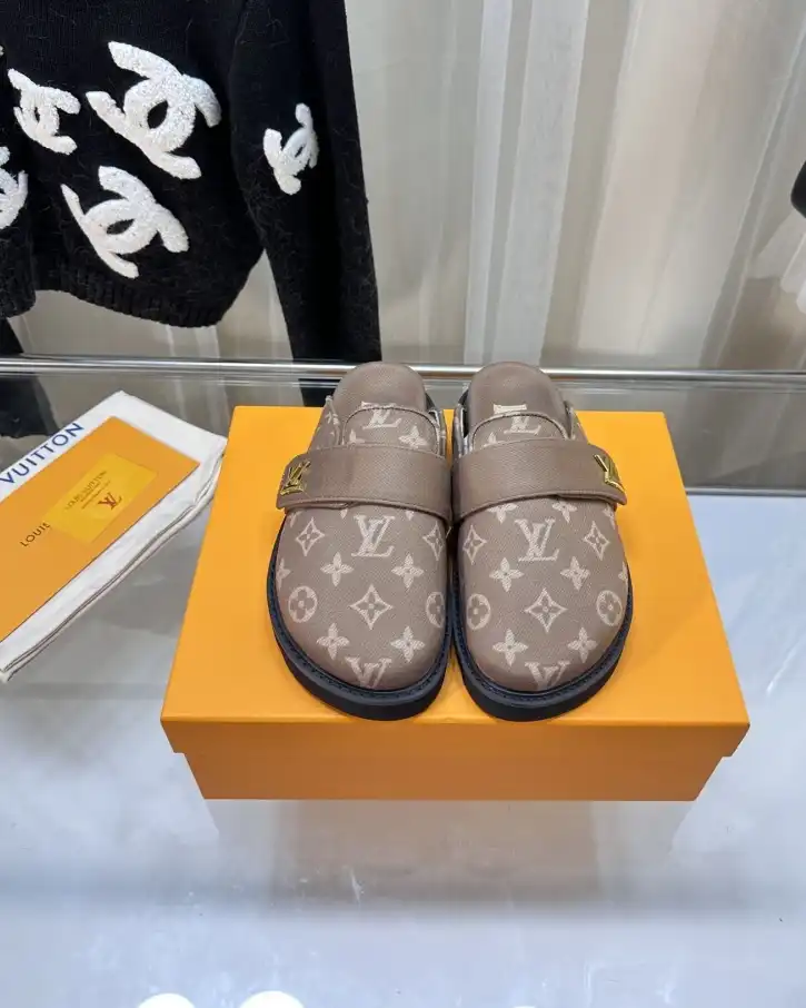 hype LV Slippers