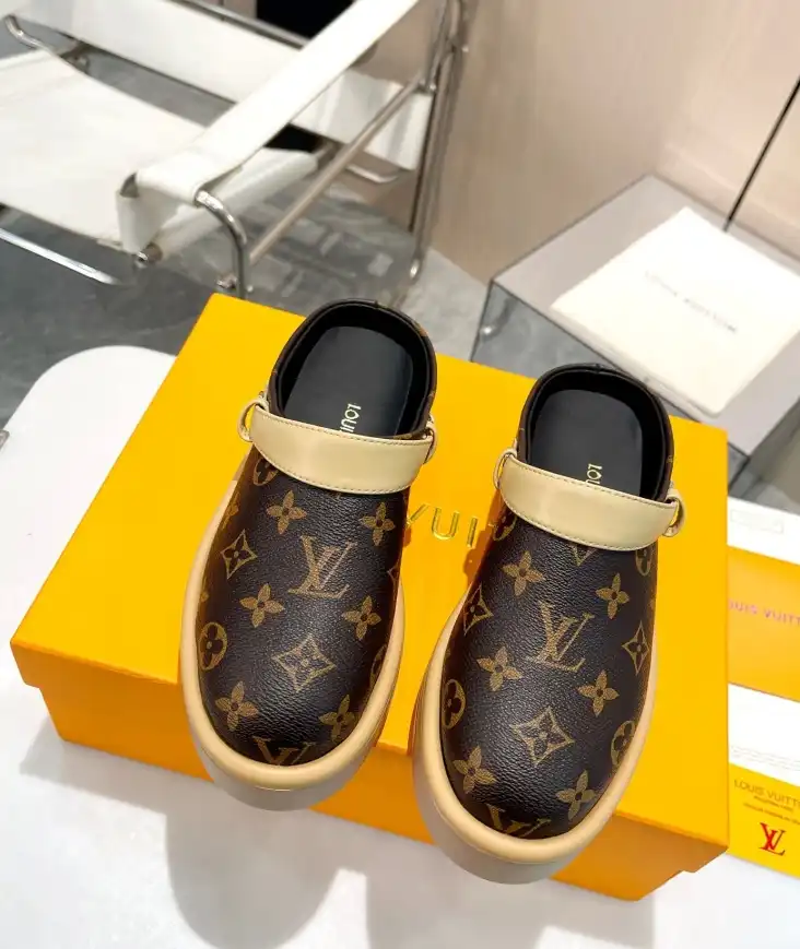 hype LV Slippers