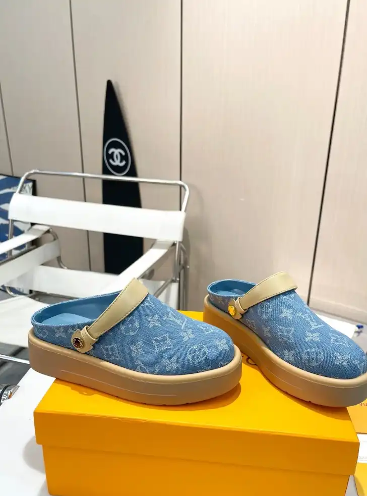 hype LV Slippers