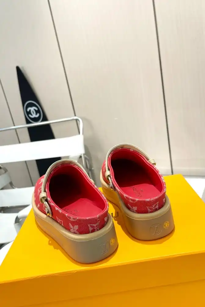 hype LV Slippers