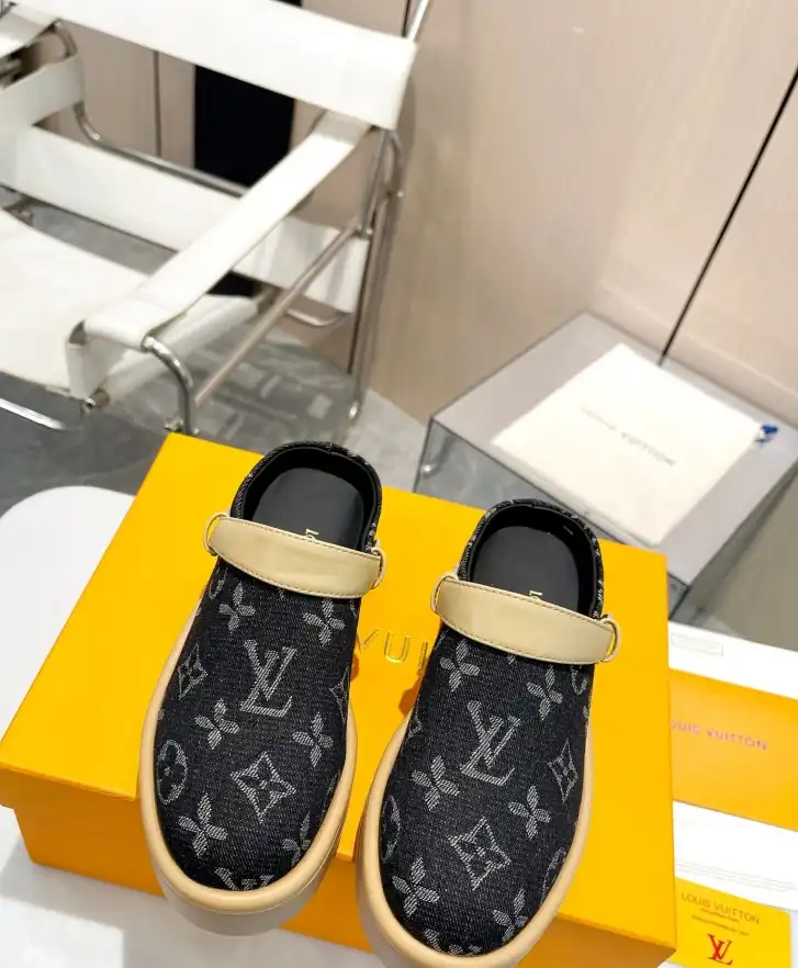 hype LV Slippers