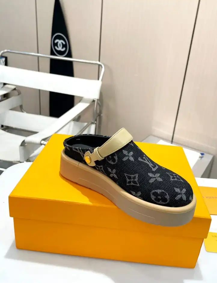 hype LV Slippers