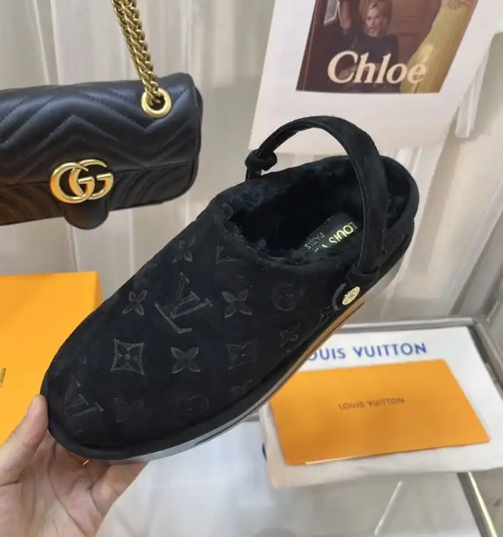 hype LV Slippers