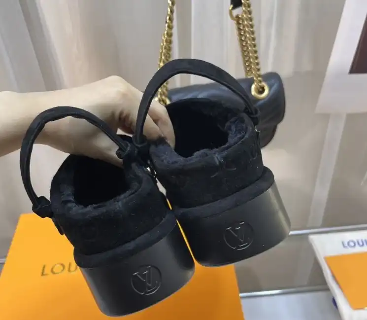 hype LV Slippers