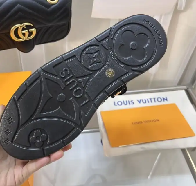 hype LV Slippers