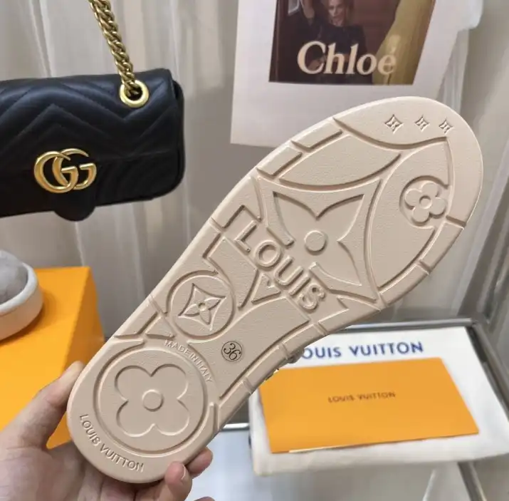 hype LV Slippers