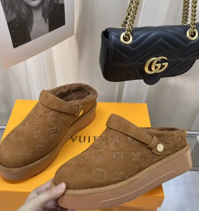 hype LV Slippers