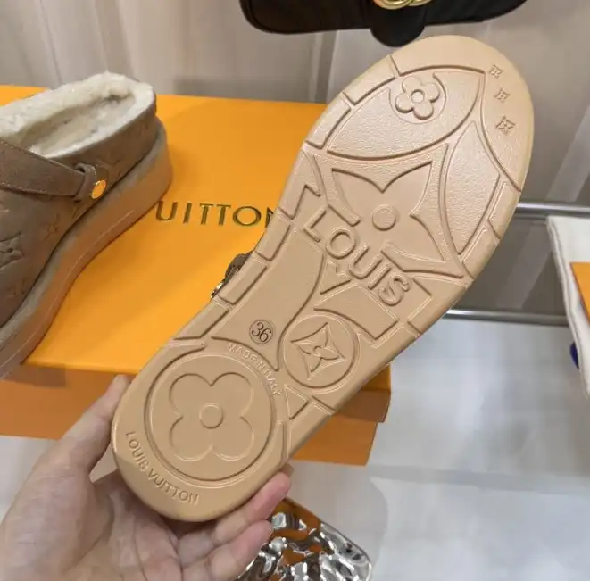 hype LV Slippers