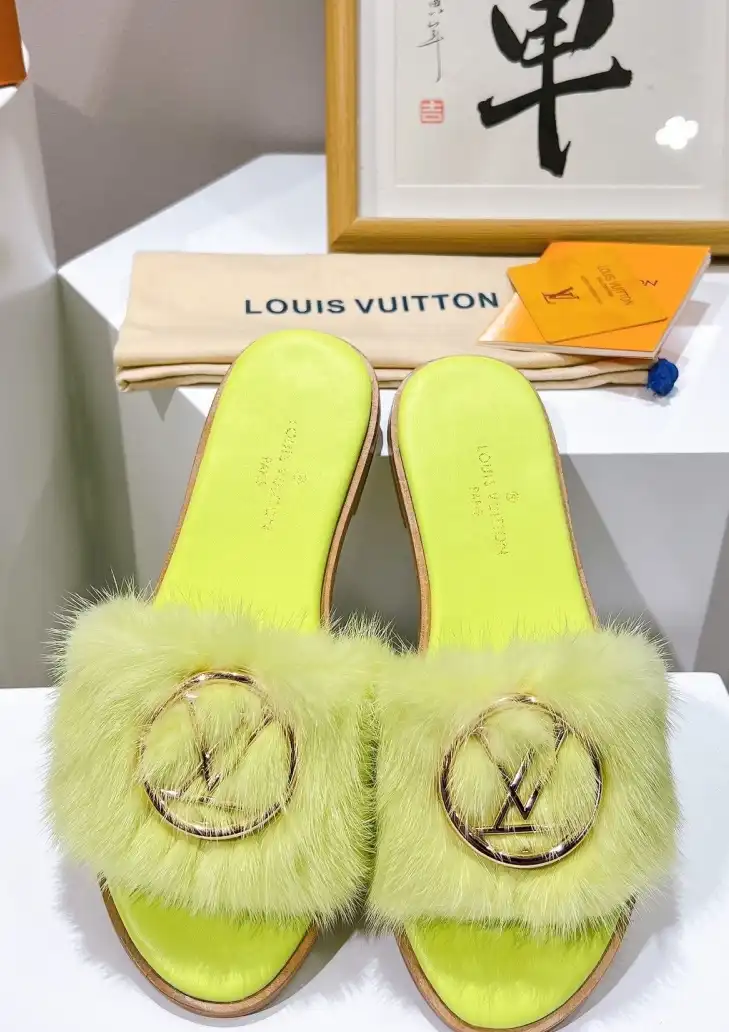 hype LV Slippers