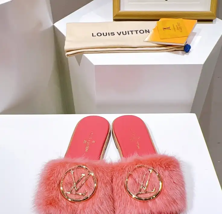 hype LV Slippers