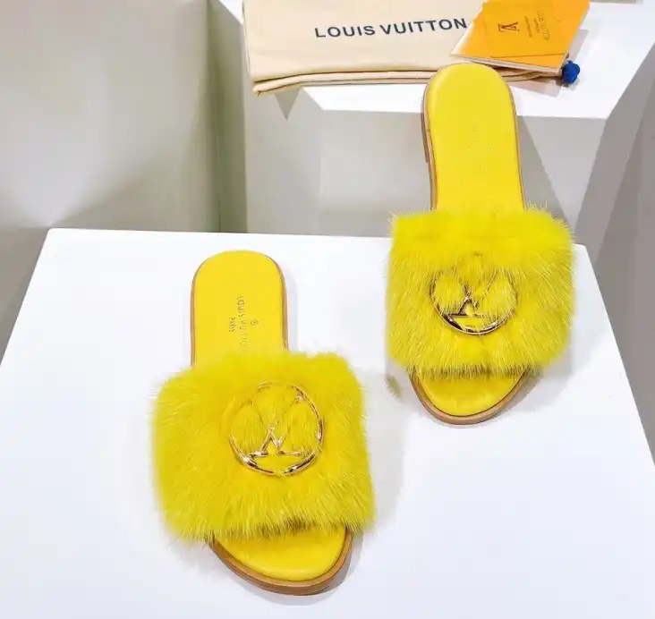 hype LV Slippers