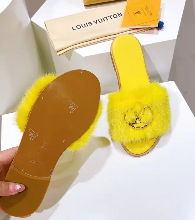 hype LV Slippers