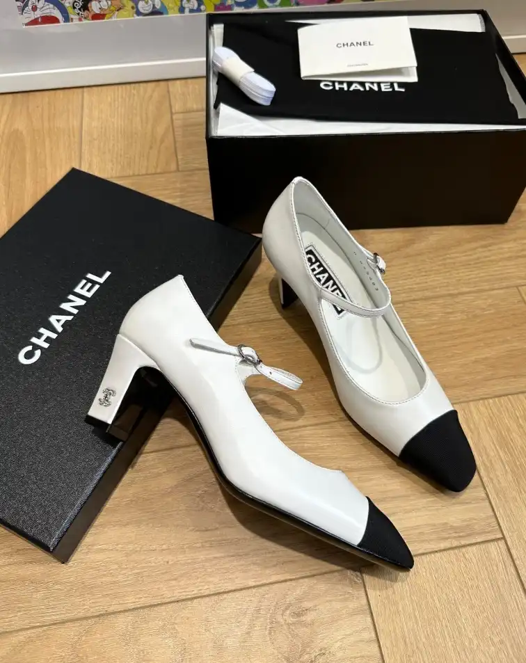 hype Chanel High Heels