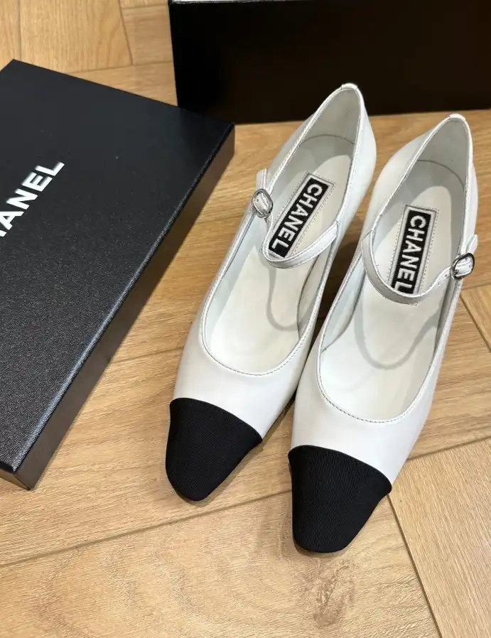 hype Chanel High Heels