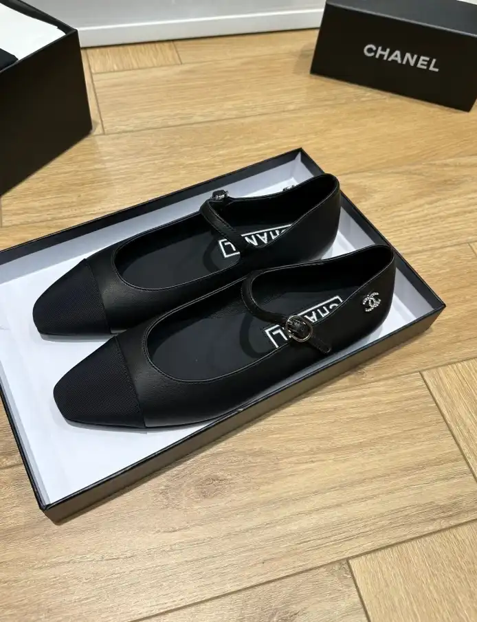 hype Chanel Flat Shoes