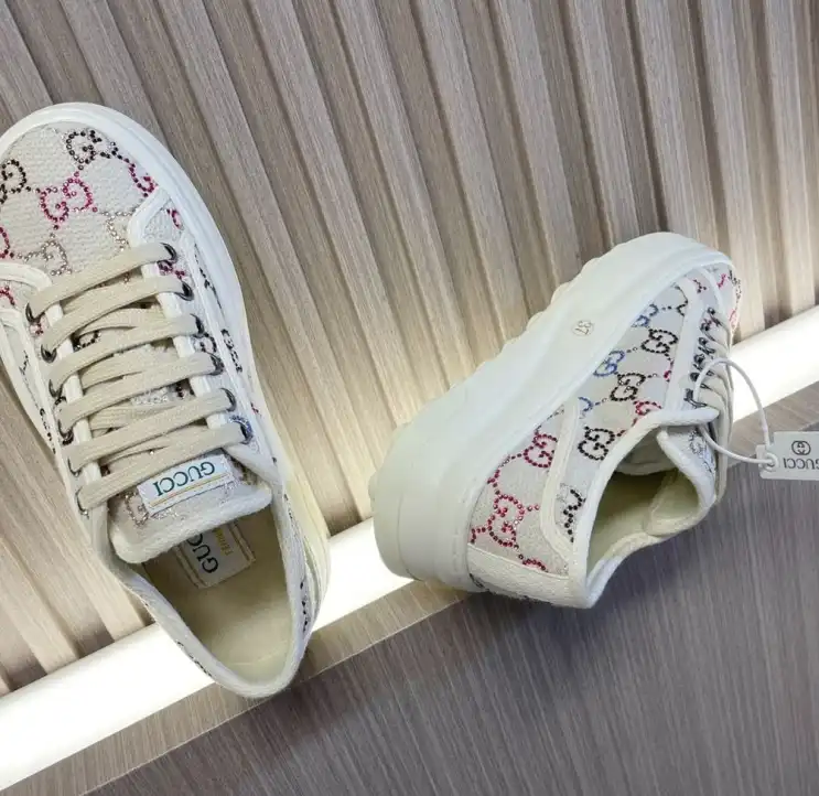 hype Gucci Sneakers