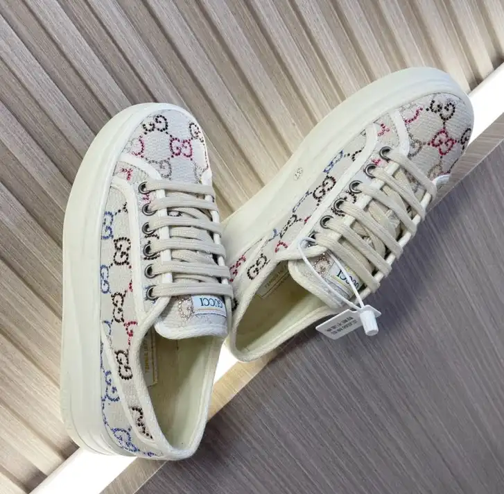 hype Gucci Sneakers