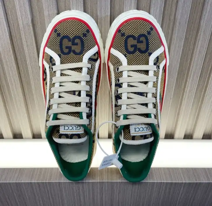 hype Gucci Sneakers