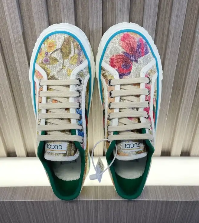 hype Gucci Sneakers